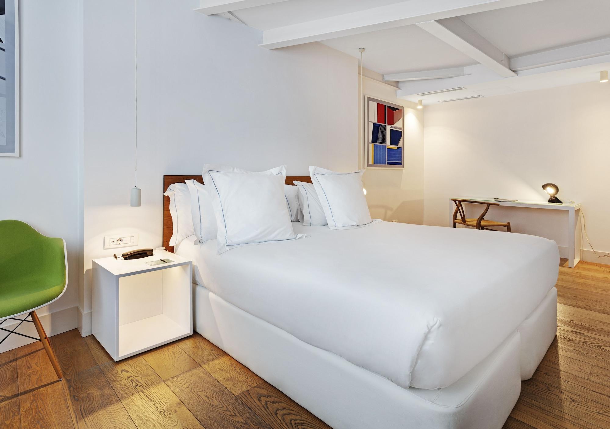 One Shot Prado Hotel Madrid Exterior photo