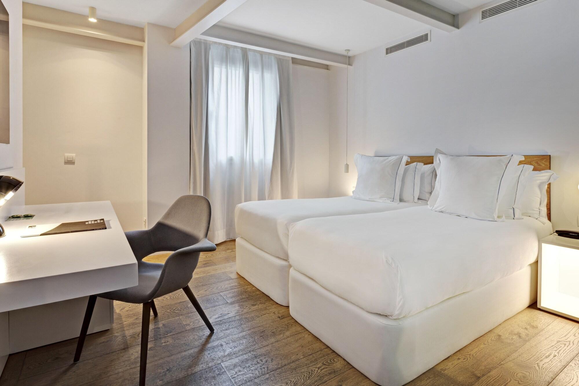One Shot Prado Hotel Madrid Exterior photo